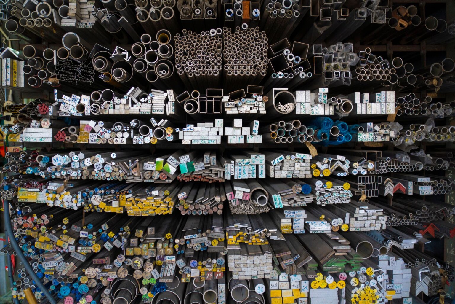 Metall eloxieren: So schützt du dein Aluminium optimal!