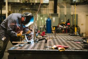 Metallbauer Ausbildung & Gehalt: Was du 2026 wissen musst